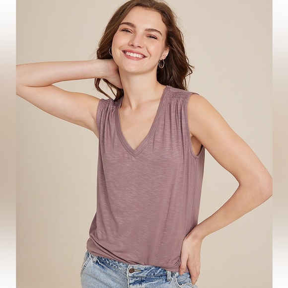 MAURICES 24/7 • V neck Tank • XSMALL - Picture 6 of 7